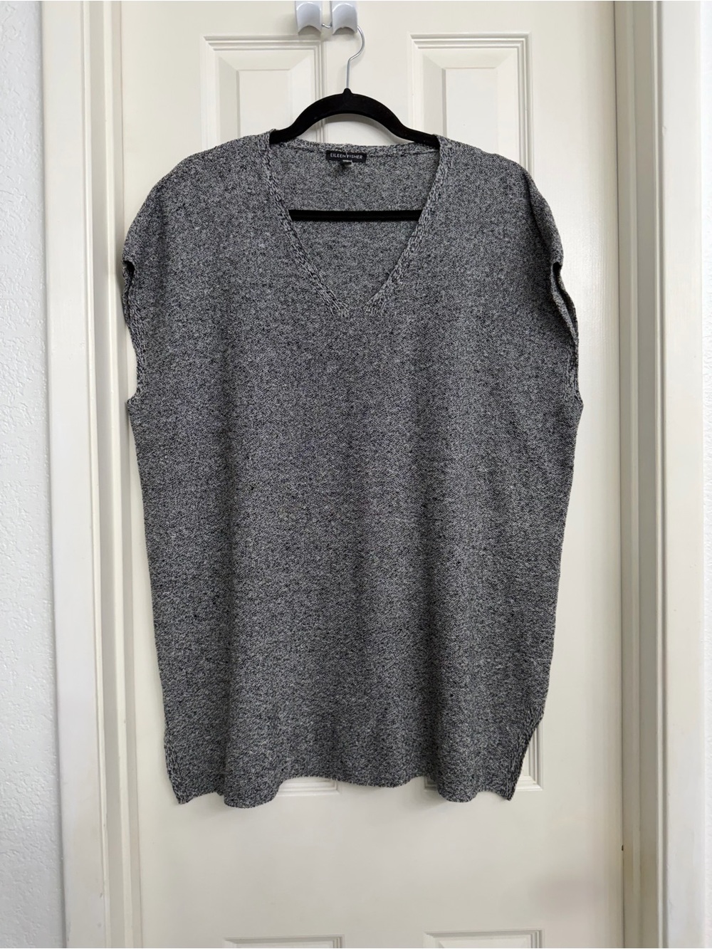 7195 Eileen Fisher Knit V-Neck Sweater Vest Classic Gray Organic Linen Cotton M